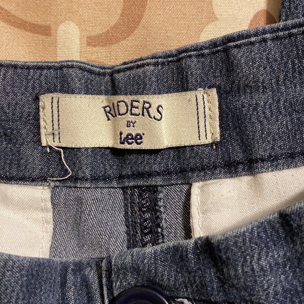 Riders Capris - Picture 4 of 4